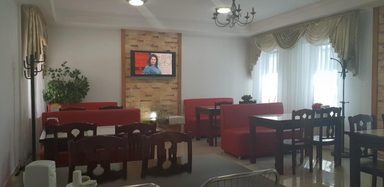 Altyn-Adam Hotel Astana Eksteriør billede